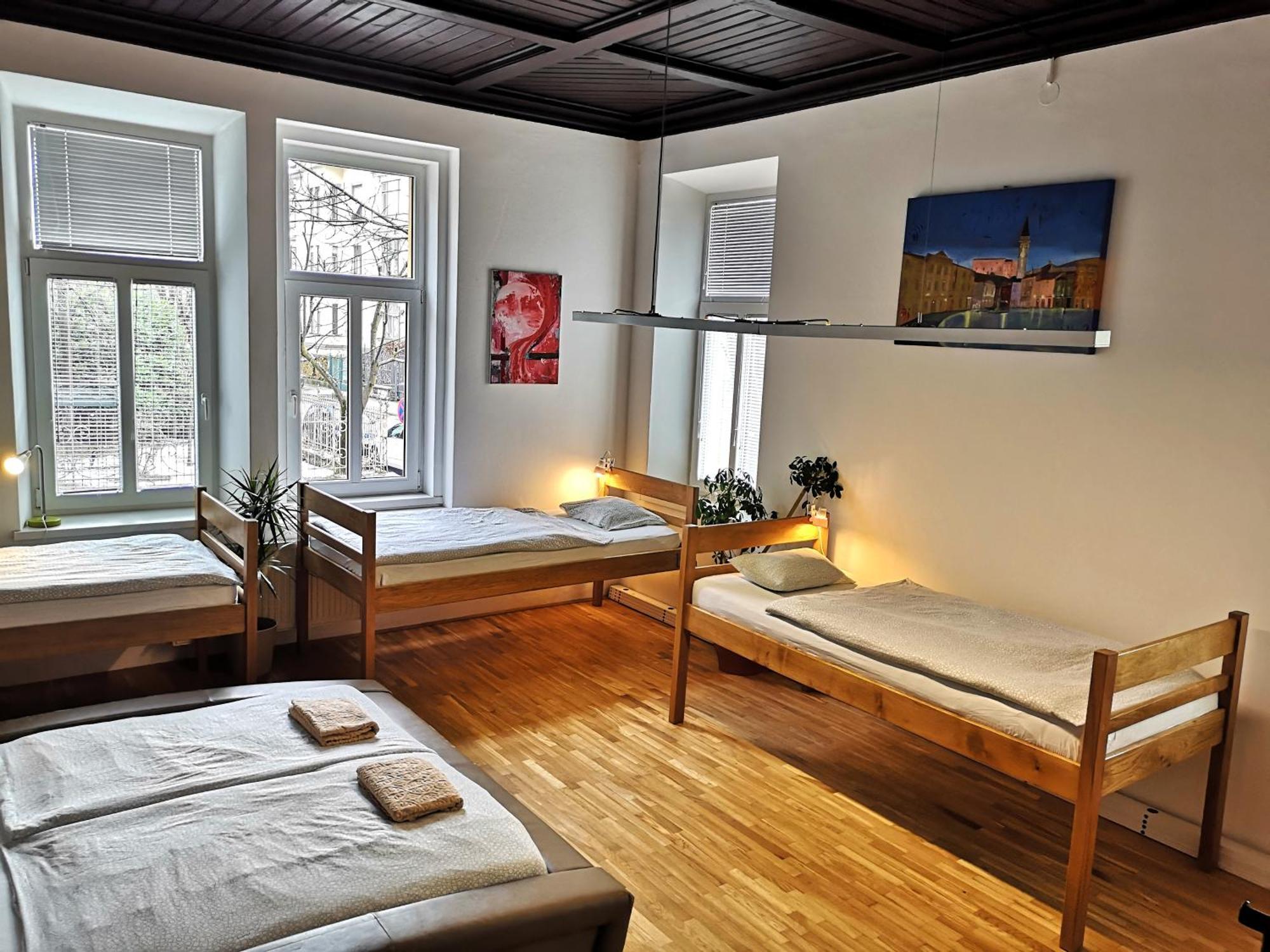 The Villa, Ljubljana City Center Экстерьер фото